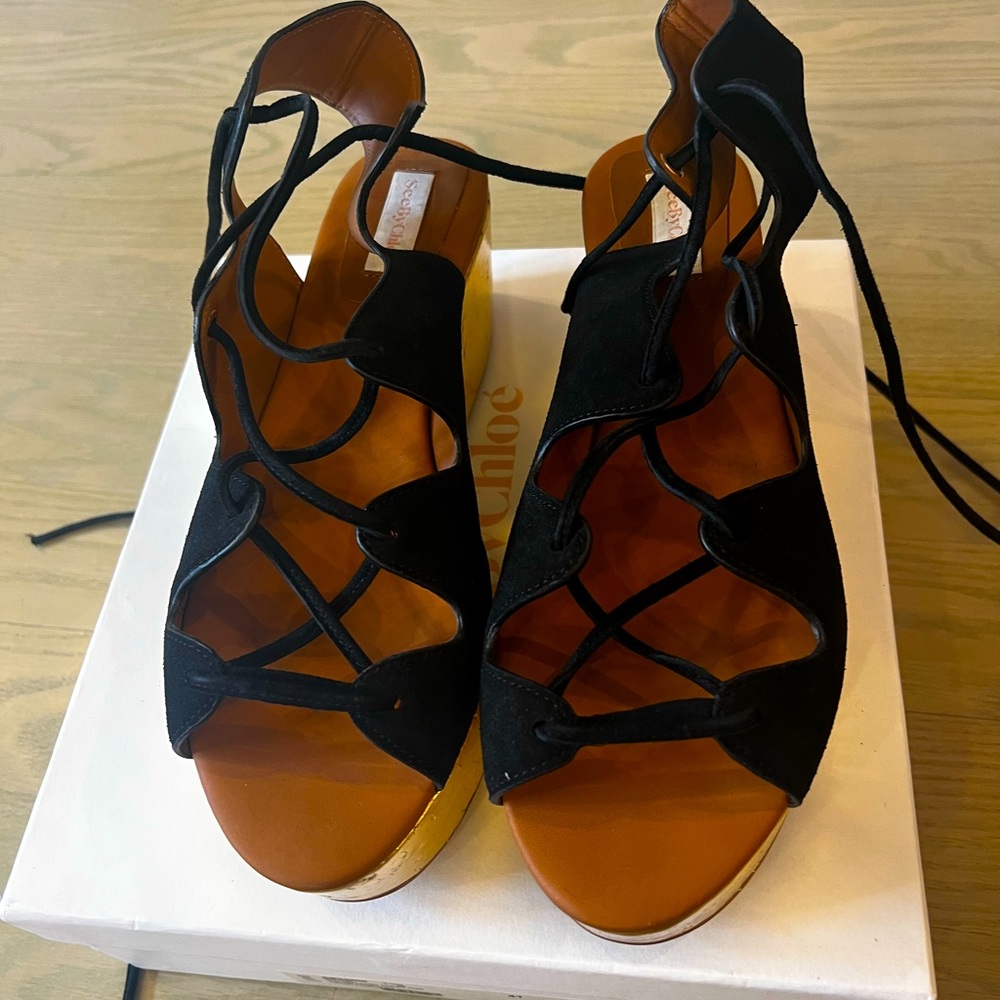 See by Chloe Sandal Liana Platform Honey Gum Wedge Lilly size 41 Nero